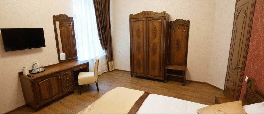 Mini-Hotel Guest House Inn ลวีฟ ภายนอก รูปภาพ